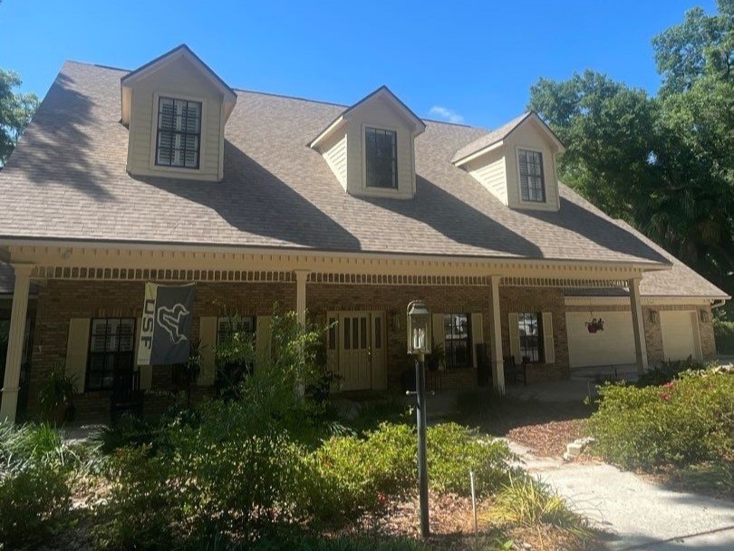 Roof replacement in Valrico, Florida